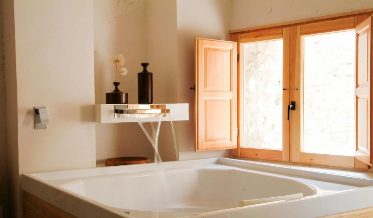 Clauhomes Casa Rural Deluxe Tarres Holiday home